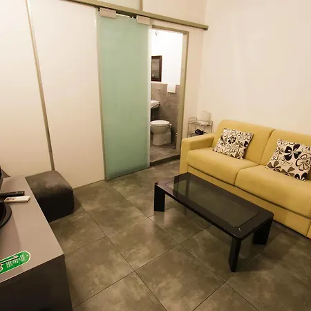 Πανσιόν Mr Frills Ρώμη