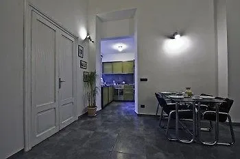 Mr Frills Casa de hóspedes