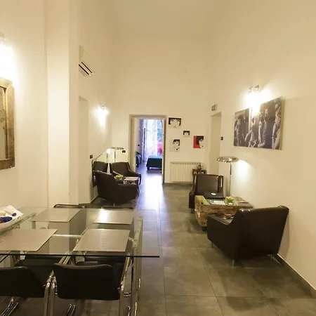 Casa de hóspedes Mr Frills 4*